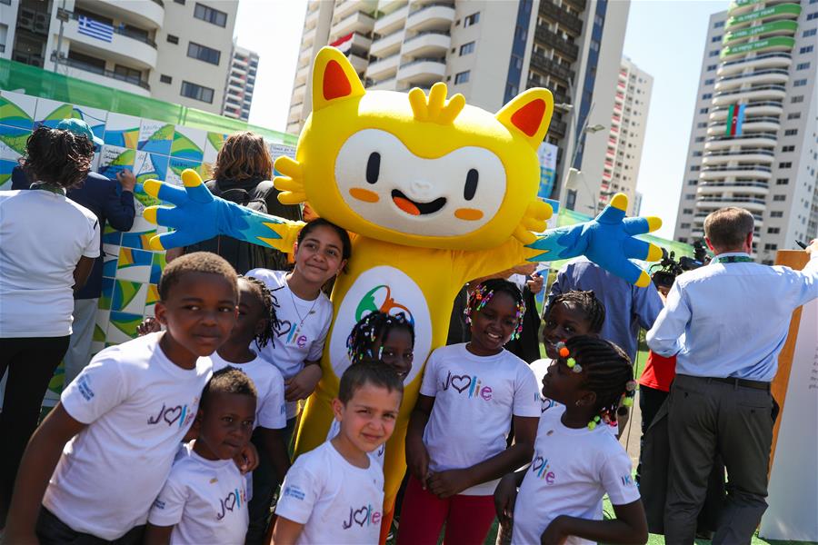 (SP)BRAZIL-RIO DE JANEIRO-OLYMPICS-TRUCE WALL