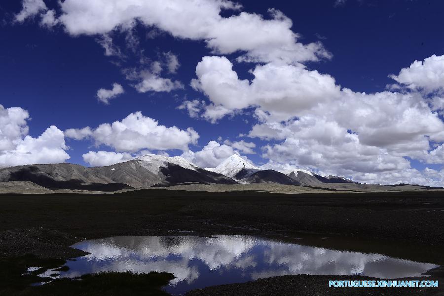 Paysage du mont Yuzhu des montagnes Kunlun