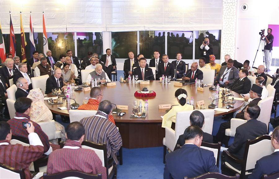 （时政）（2）习近平出席金砖国家领导人同“环孟加拉湾多领域经济技术合作倡议”成员国领导人对话会