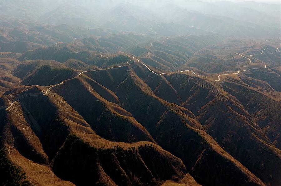 (3)CHINA-SHANXI-MEDIO AMBIENTE-PAISAJE