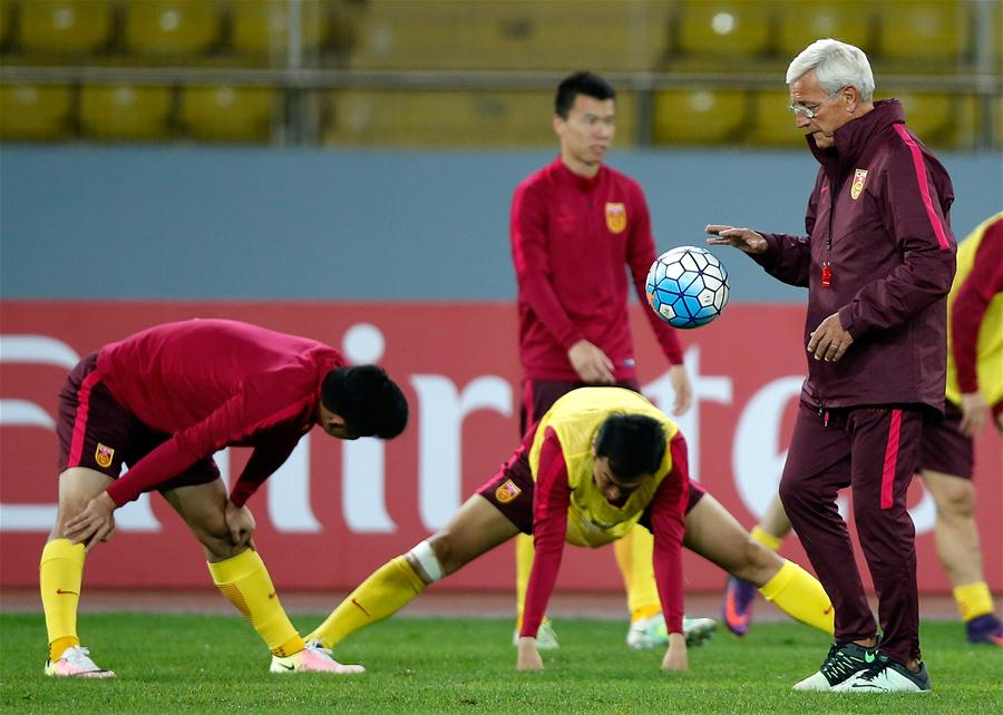 (SP)CHINA-KUNMING-SOCCER-FIFA WORLD CUP-ASIAN QUALIFIERS-CHN VS QAR-TRAINING(CN)