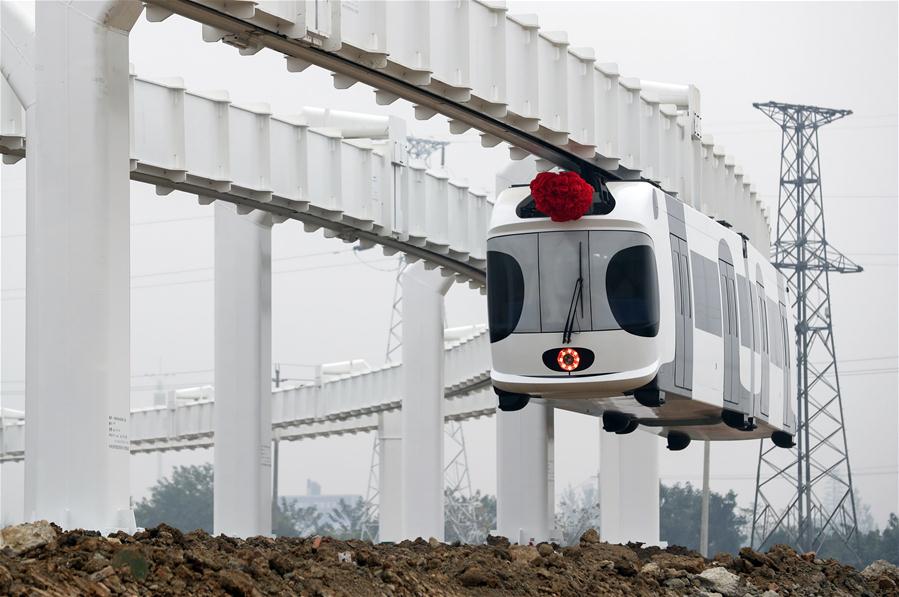 (4)CHINA-SICHUAN-INDUSTRIA-TRANSPORTE