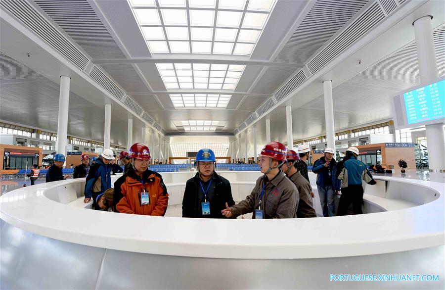 CHINA-KUNMING-SOUTH RAILWAY STATION-CONSTRUCTION (CN)