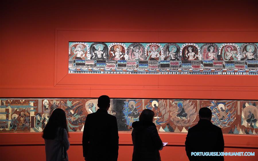 (文化)(3)成都举行敦煌艺术展