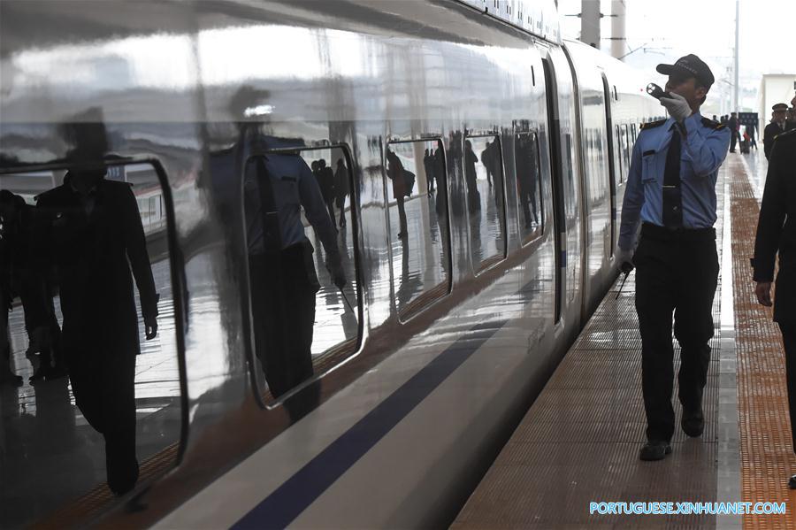 (11)CHINA-YUNNAN-INDUSTRIA-TRANSPORTE  