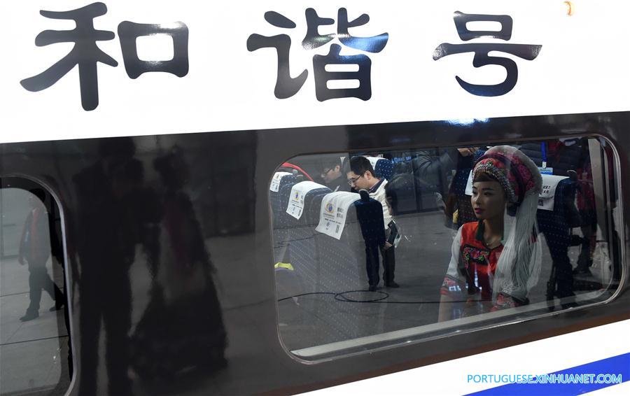 (13)CHINA-YUNNAN-INDUSTRIA-TRANSPORTE  