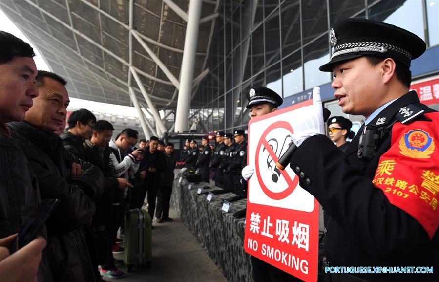 CHINA-WUHAN-RAILWAY-POLICE-OPEN DAY (CN)