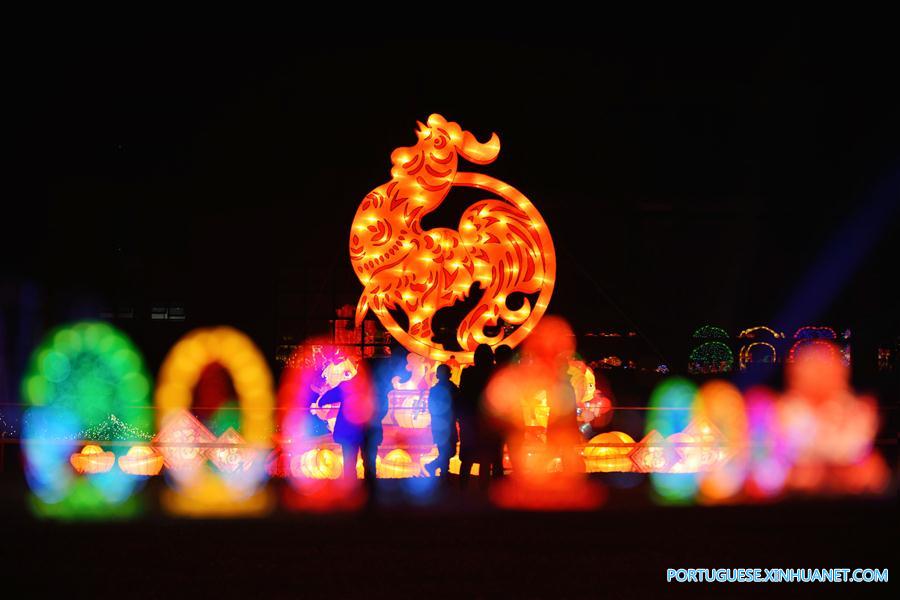 (5)CHINA-CHONGQING-SOCIEDAD-FESTIVAL