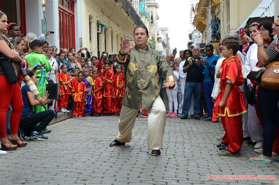 (4)CUBA-HABANA-SOCIEDAD-AÑO NUEVO
