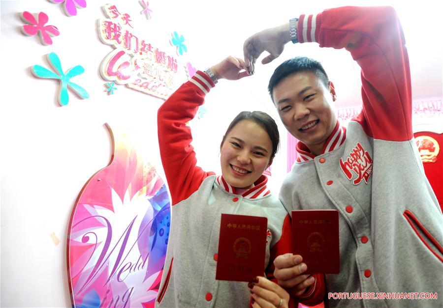 #CHINA-VALENTINE'S DAY-MARRIAGE REGISTRATION (CN)