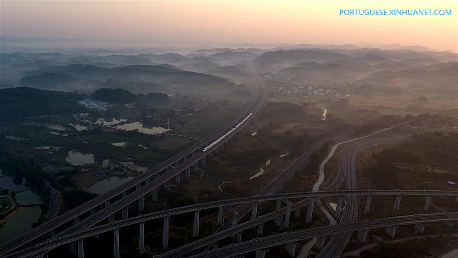 CHINA-GUANGXI-HIGH-SPEED RAILWAY (CN)