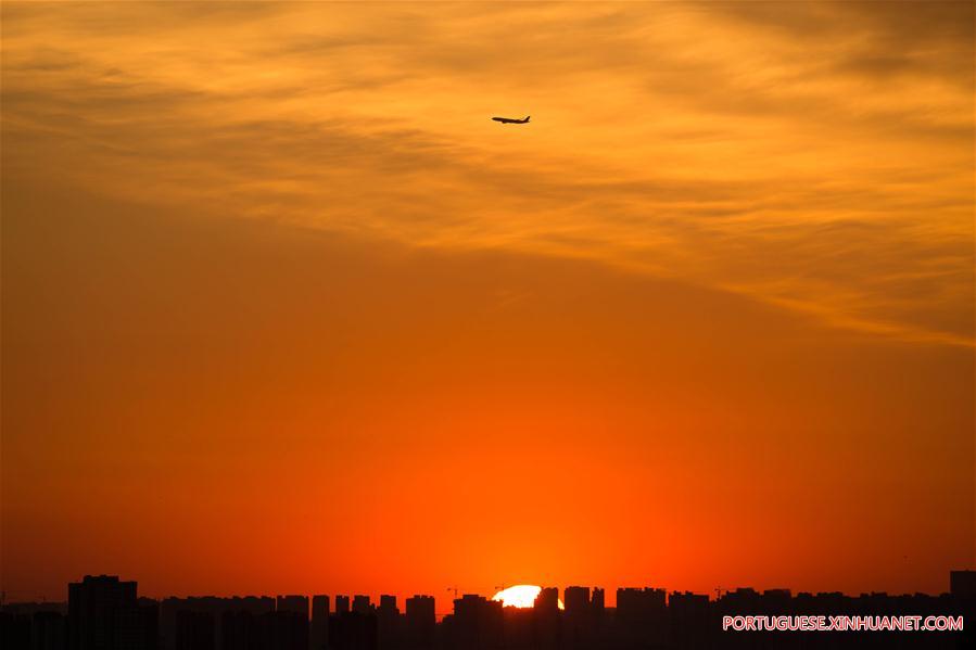 #CHINA-BEIJING-MORNING GLOW (CN)