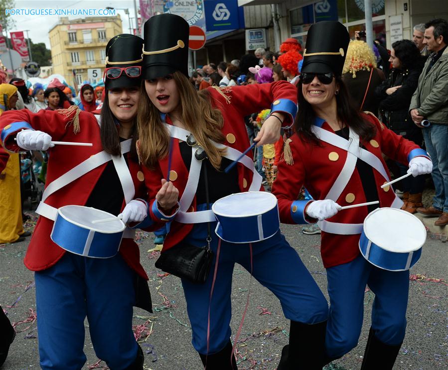 (2)PORTUGAL-TORRES VEDRAS-SOCIEDAD-CARNAVAL