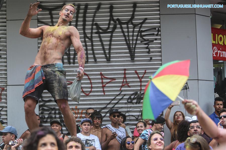 (5)BRASIL-SAO PAULO-SOCIEDAD-CARNAVAL