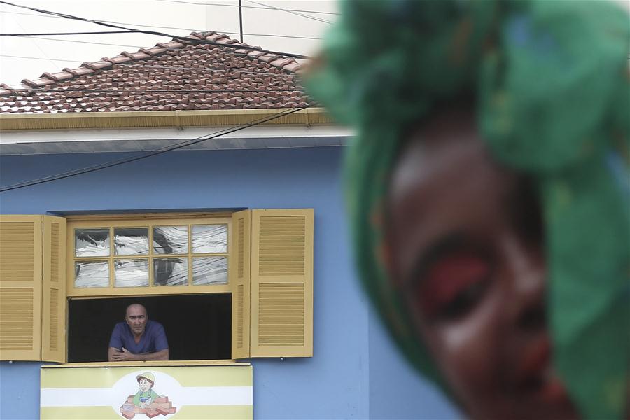 (21)BRASIL-SAO PAULO-SOCIEDAD-CARNAVAL