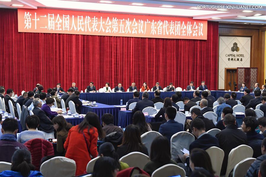 (TWO SESSIONS)CHINA-BEIJING-NPC-GUANGDONG DELEGATION-PLENARY MEETING-OPEN (CN)