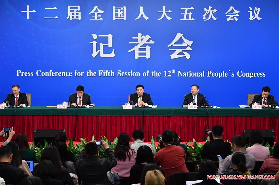 (TWO SESSIONS)CHINA-NPC-PRESS CONFERENCE-MADE IN CHINA 2025 (CN)