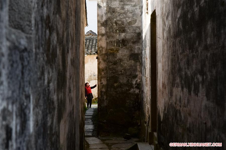 CHINA-ANHUI-VILLAGE-SCENERY (CN)
