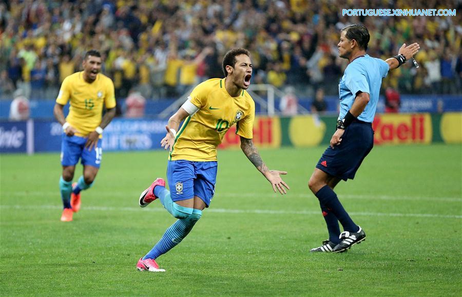 (SP)BRAZIL-SAO PAULO-SOCCER-FIFA WORLD CUP 2018-QUALIFIERS-BRAZIL VS PARAGUAY