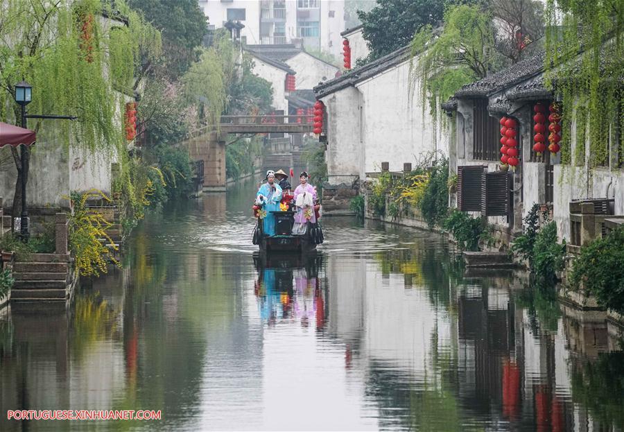 CHINA-WUXI-SPRING SCENERY (CN)