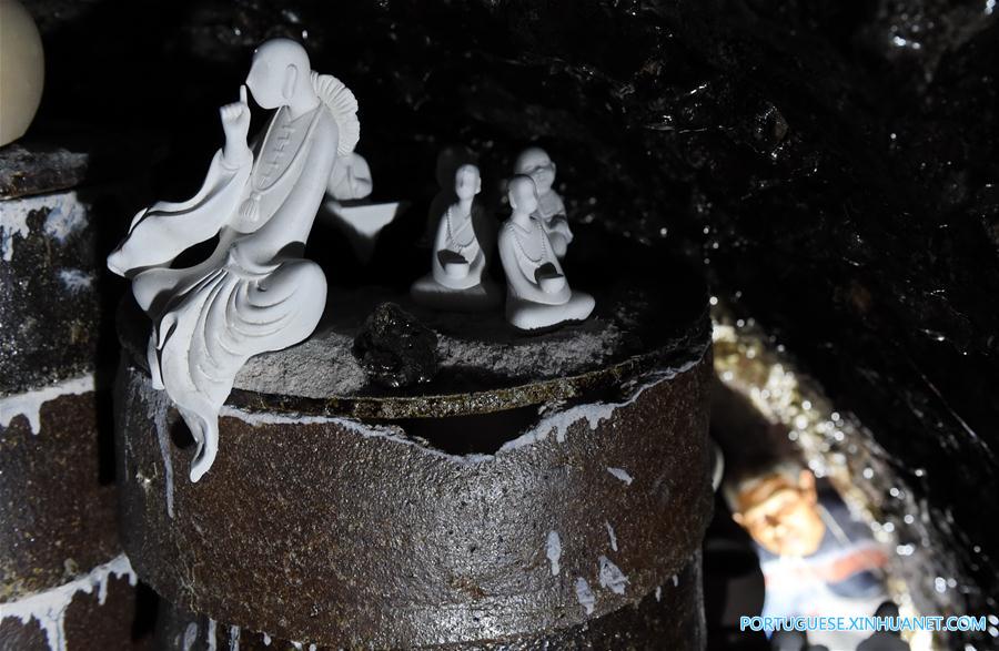 CHINA-FUJIAN-DEHUA-PORCELAIN (CN)