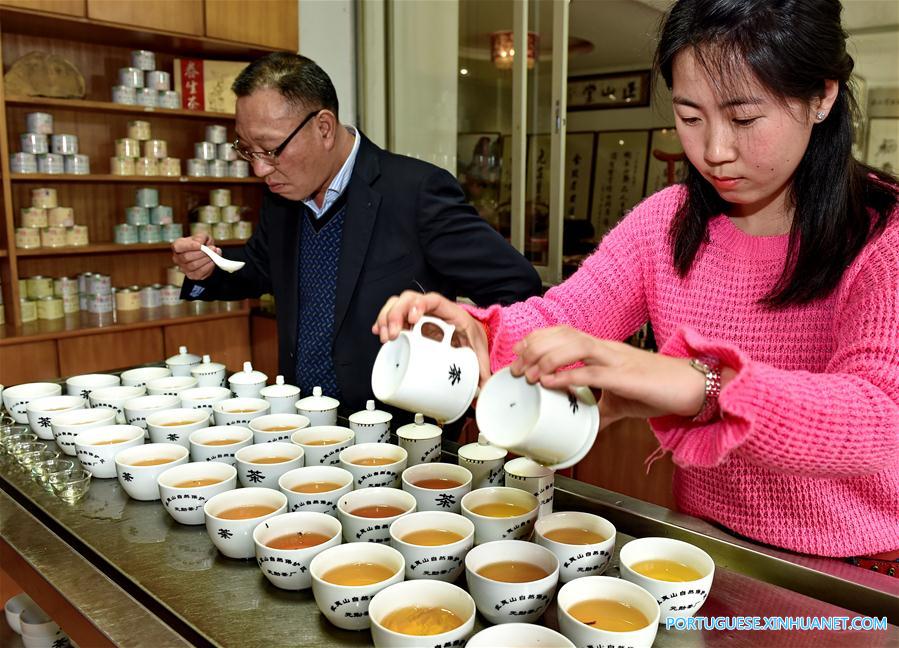 CHINA-FUJIAN-WUYI MOUNTAIN-BLACK TEA (CN)
