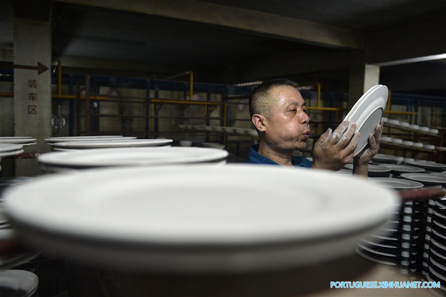 CHINA-SHANDONG-ZIBO-PORCELAIN EXPORTS (CN)