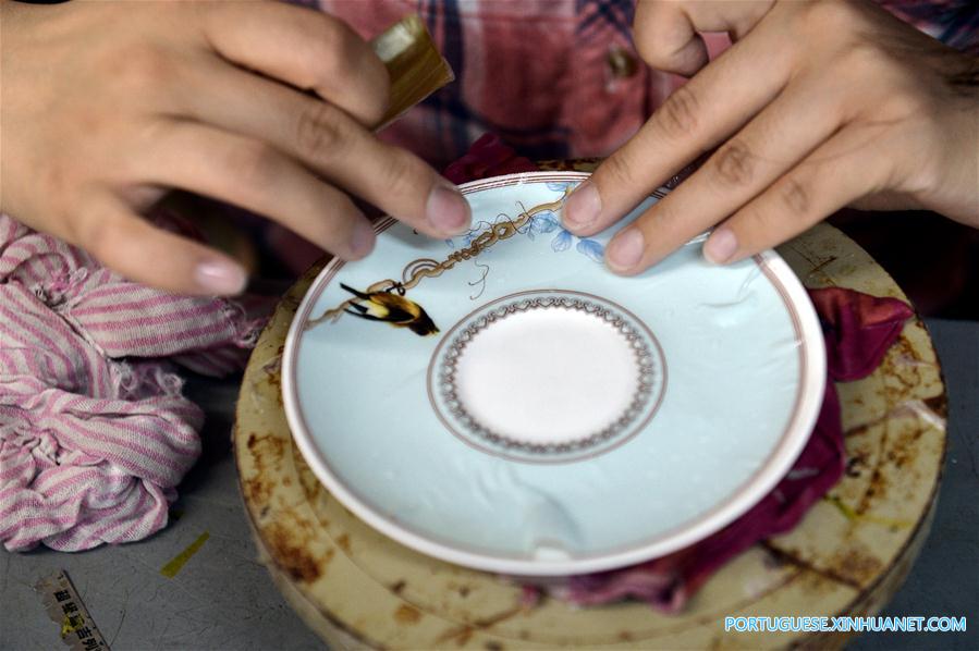 CHINA-SHANDONG-ZIBO-PORCELAIN EXPORTS (CN)