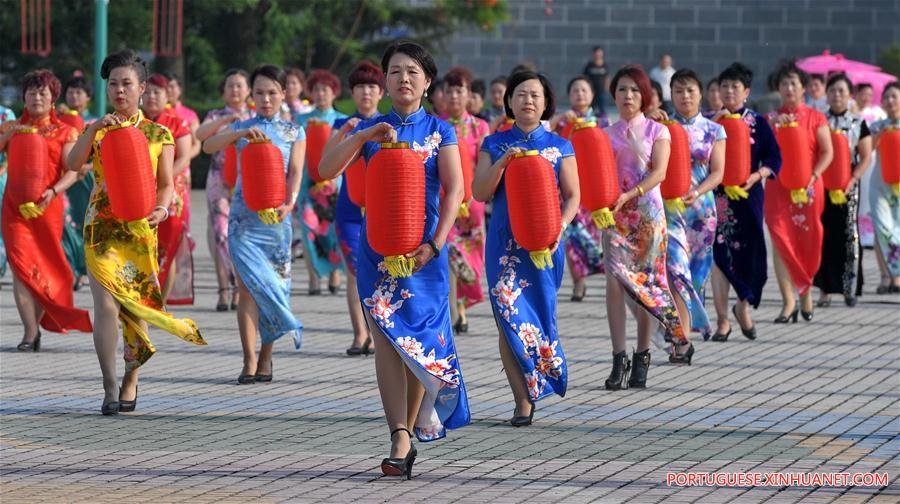 #CHINA-SHANXI-YONGJI-CHEONGSAM SHOW (CN) 
