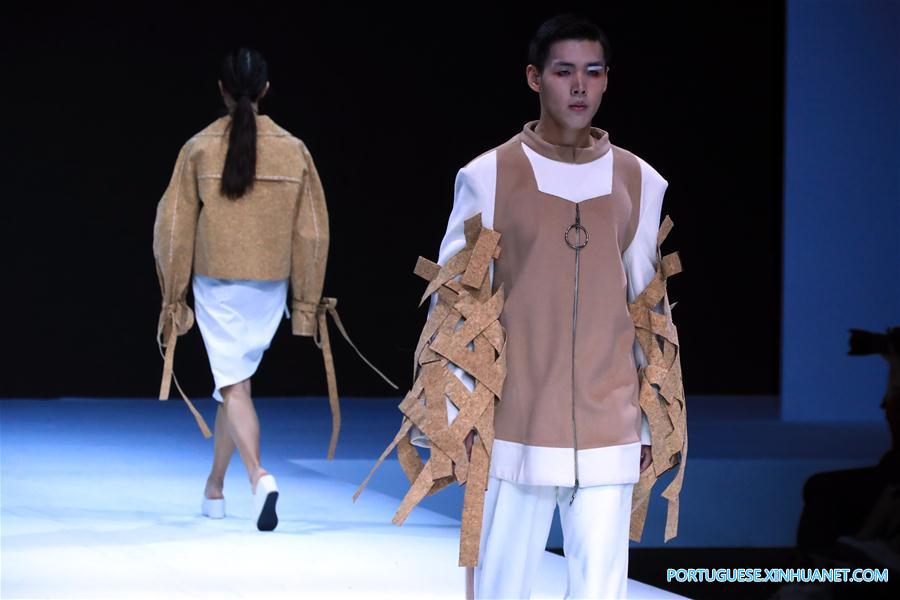 CHINA-BEIJING-GRADUATE FASHION WEEK (CN)