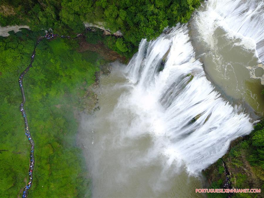 #CHINA-GUIZHOU-HUANGGUOSHU WATERFALL (CN)