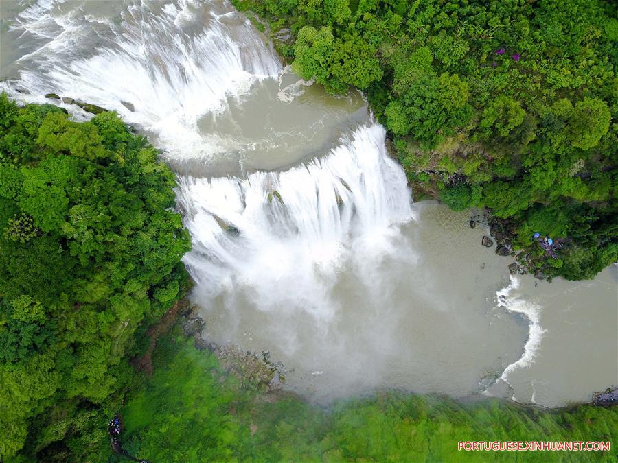 #CHINA-GUIZHOU-HUANGGUOSHU WATERFALL (CN)