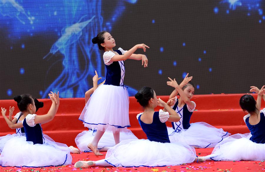 #CHINA-INT'L CHILDREN'S DAY-CELEBRATIONS (CN)