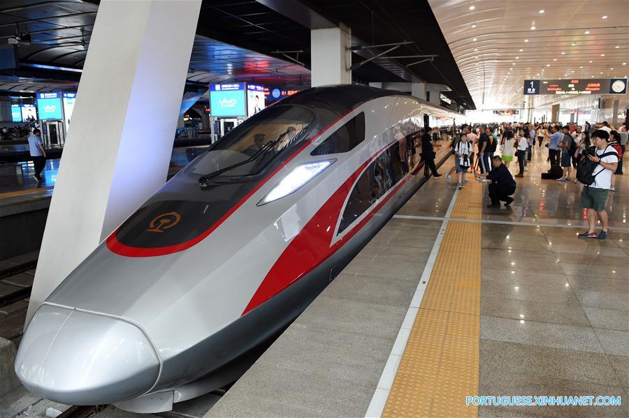 CHINA-BEIJING-NEW BULLET TRAIN-OPERATION (CN)