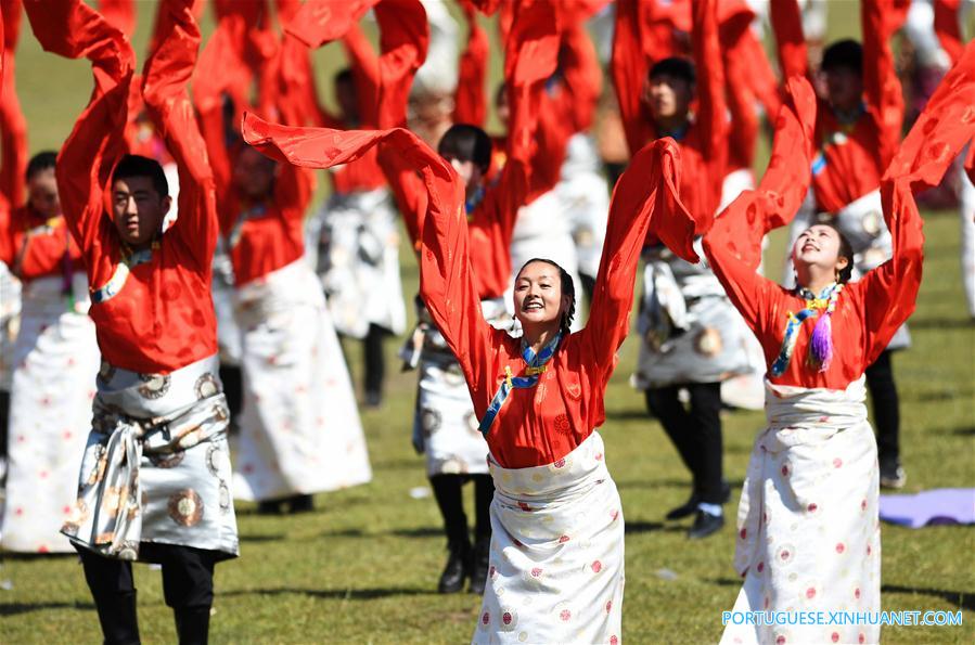 CHINA-GANSU-GANNAN-TOURISM ART FESTIVAL (CN)