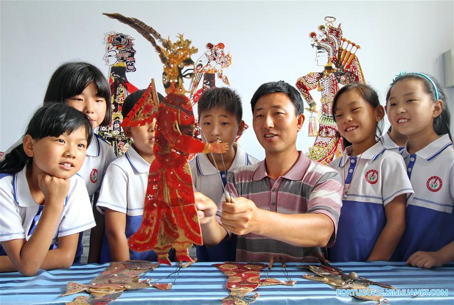 CHINA-HEBEI-SHADOW PLAY-SUMMER VACATION(CN)