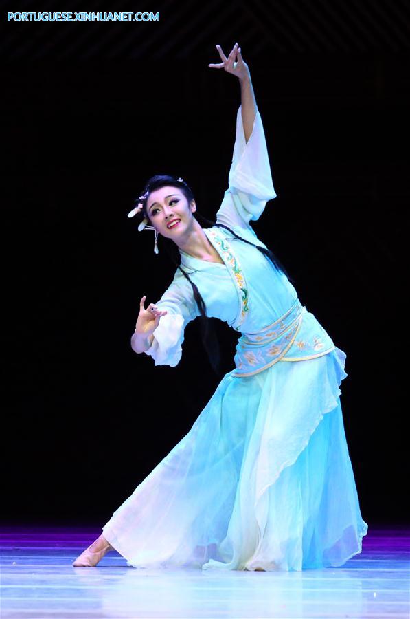 #CHINA-LIAONING-DANCE "HUANG DAOPO" (CN) 