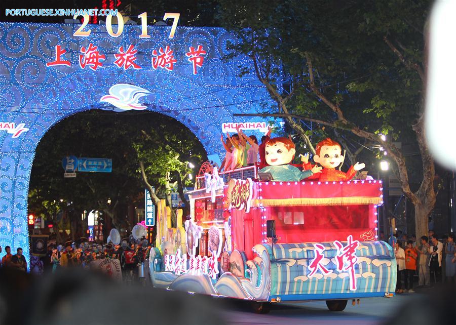 CHINA-SHANGHAI-TOURISM FESTIVAL-PARADE (CN)