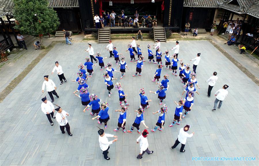 #CHINA-GUANGXI-DONG ETHNIC GROUP-CUSTOM (CN)
