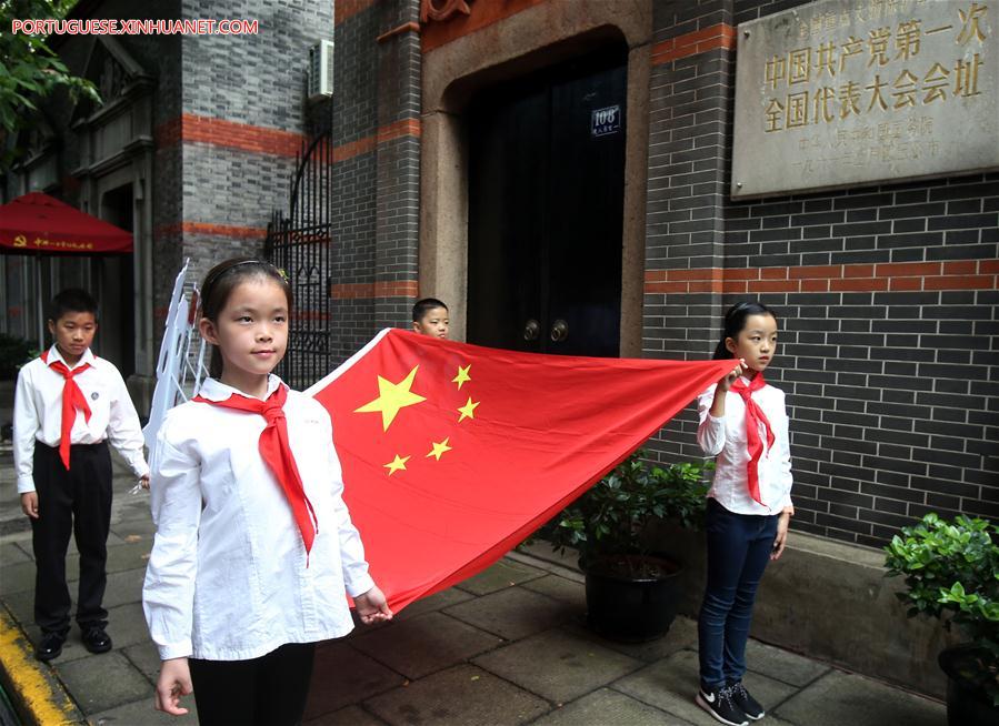 CHINA-NATIONAL DAY-FLAG-RAISING CEREMONY (CN)
