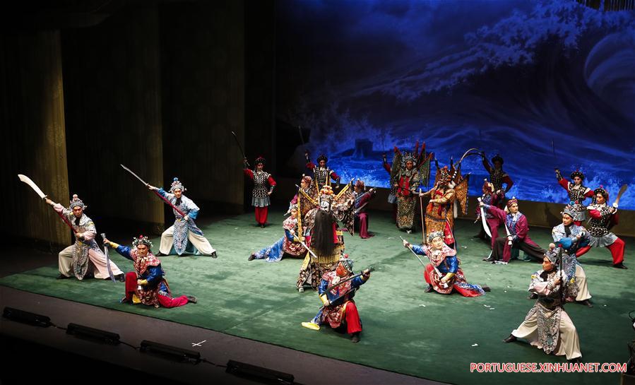 BRITAIN-LONDON-CHINA-PEKING OPERA PERFORMANCE