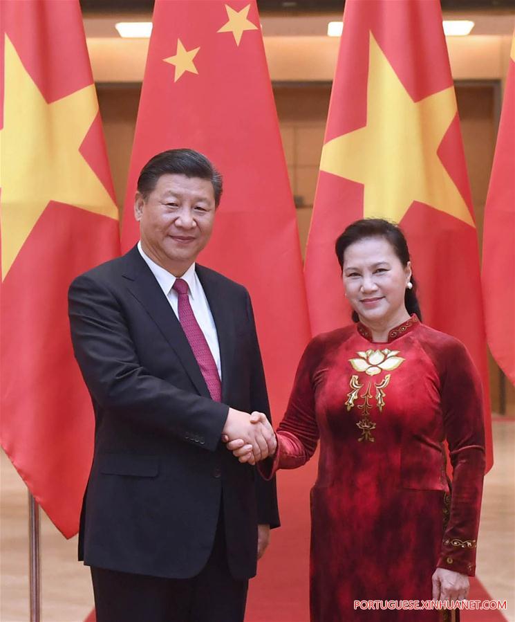VIETNAM-HANOI-CHINA-XI JINPING-NGUYEN THI KIM NGAN-MEETING