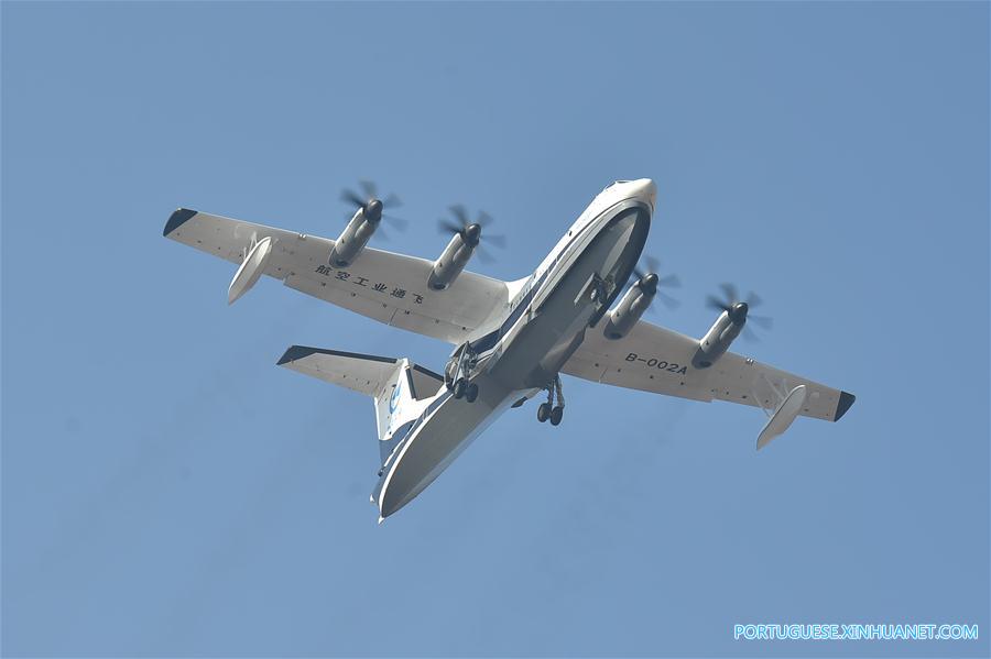 CHINA-GUANGDONG-LARGE AMPHIBIOUS AIRCRAFT-AG600-MAIDEN FLIGHT (CN)