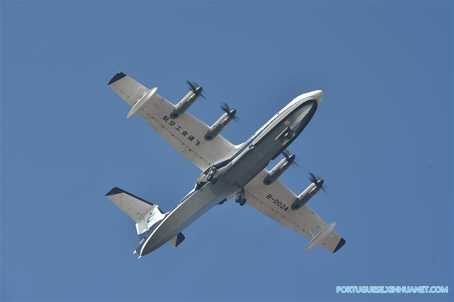 CHINA-GUANGDONG-LARGE AMPHIBIOUS AIRCRAFT-AG600-MAIDEN FLIGHT (CN)