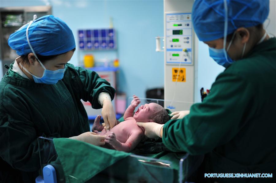 #CHINA-POPULATION-BIRTH (CN)
