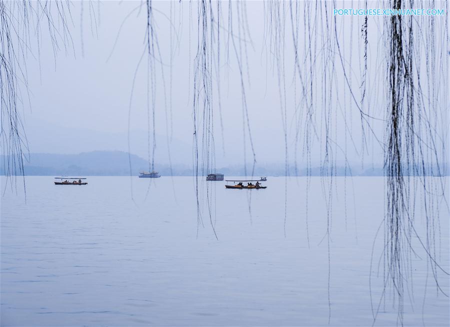 CHINA-HANGZHOU-WEST LAKE(CN)