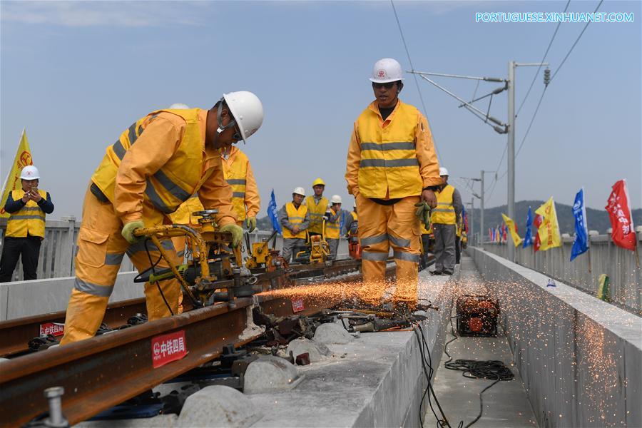 CHINA-HANGZHOU-HUANGSHAN-RAILWAY-CONSTRUCTION (CN)
