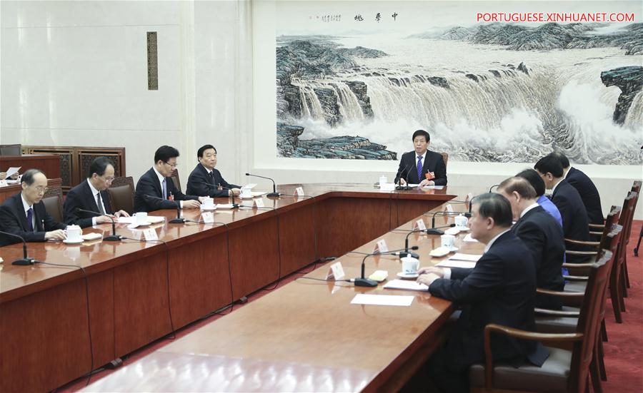(TWO SESSIONS)CHINA-BEIJING-NPC-PRESIDIUM-EXECUTIVE CHAIRPERSONS-MEETING (CN)