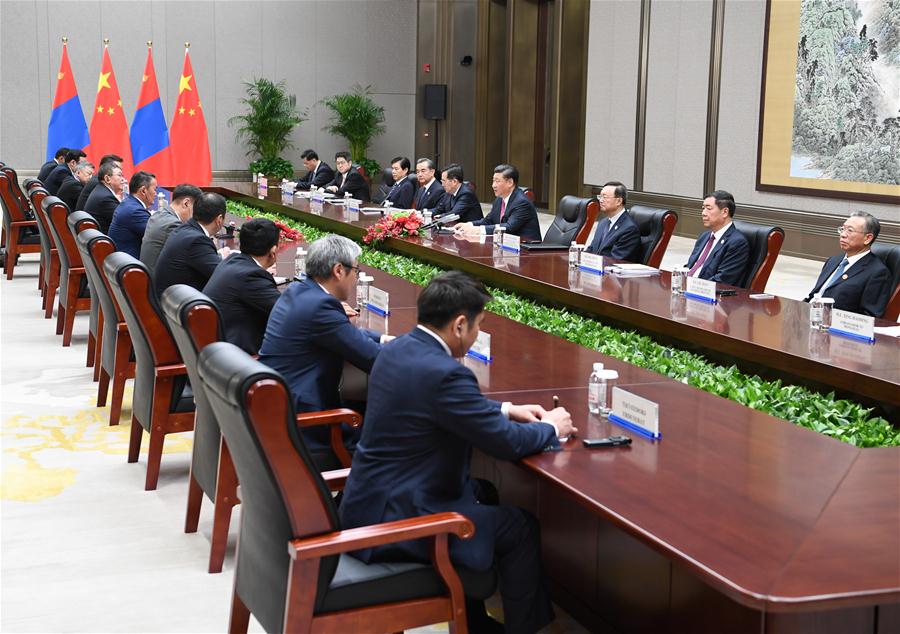 (SCO SUMMIT) CHINA-QINGDAO-XI JINPING-MONGOLIA-KHALTMAA BATTULGA-MEETING (CN)