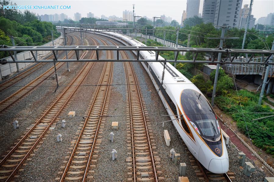 CHINA-BEIJING-NEW LONGER FUXING BULLET TRAINS (CN)
